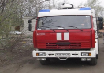 В Жердевке полностью сгорел потолок нежилого здания