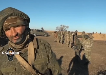 В телеграм-канале Александра Сладкова появилось видео с Юрой-музыкантом