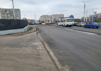 Асфальт на Мичуринской ждёт морозов?