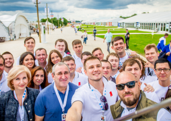 Молоды, активны и мечтаете о политической карьере? Проект «Практически Политик» - для вас