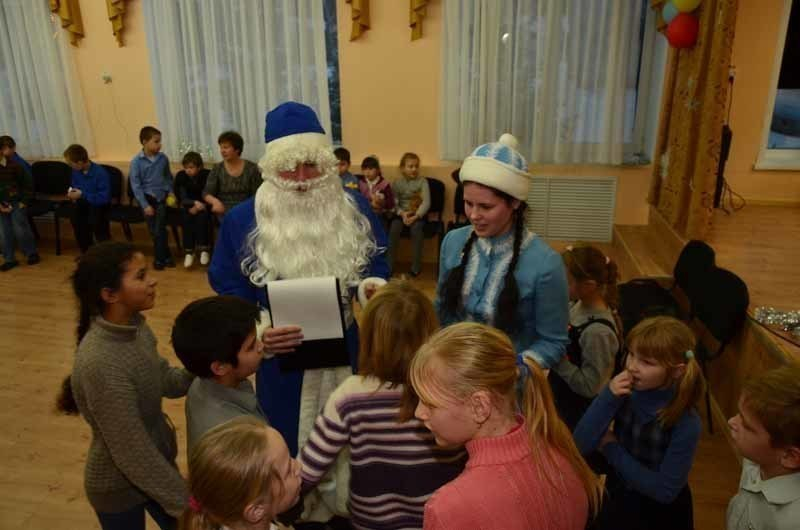 Праздник для детей Красносвободненской школы-интерната пришел со студентами технического университета