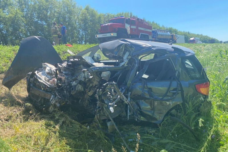 В Кирсановском районе при столкновении с фурой погиб водитель «Suzuki»