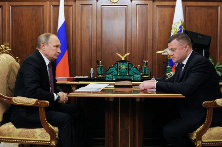 Александр Никитин поздравил Владимира Путина с победой 