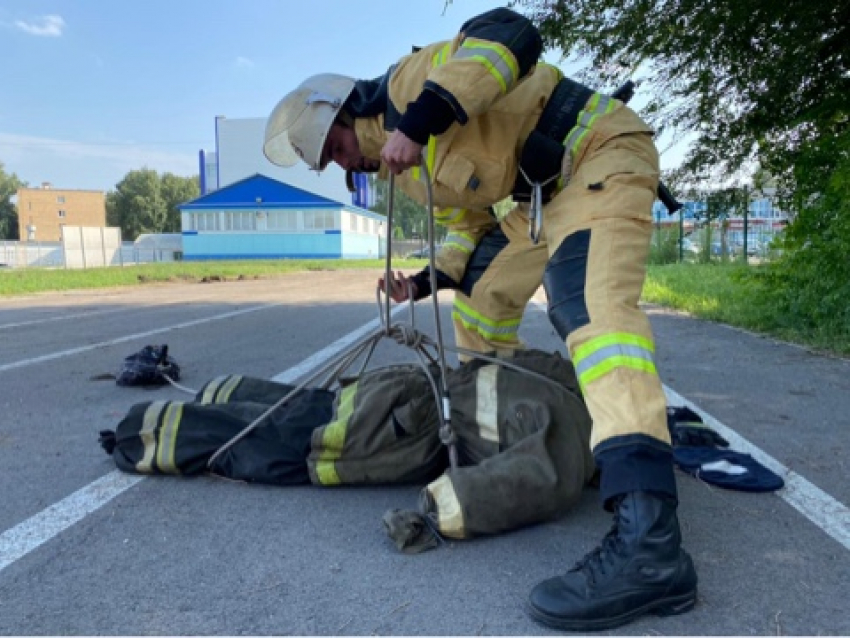 Тамбовский пожарный вошёл в десятку лучших по стране