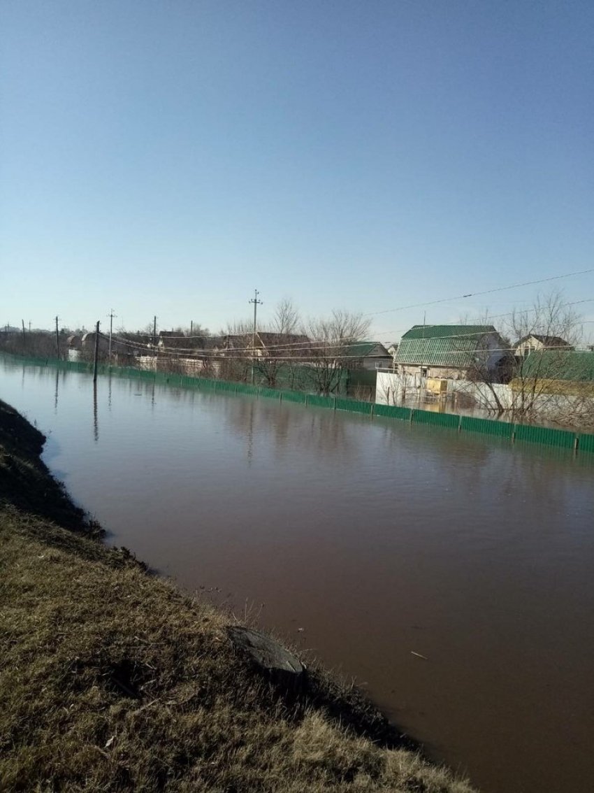 Вода залила подстанции на Рассказовском шоссе: электроснабжение отключено