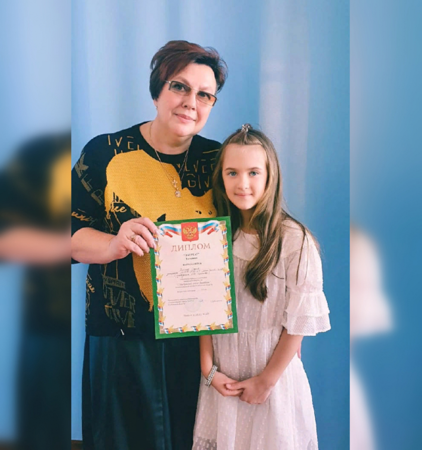 Тамбовская школьница получила диплом на вокальном джазовом конкурсе «Gnesin Jazz Voice 2022»