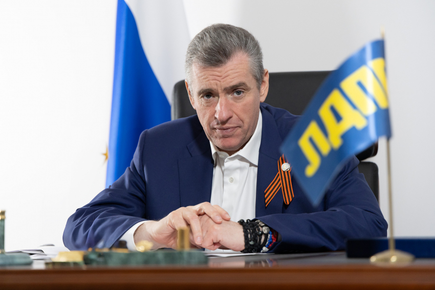 «Издевательство над молодежью»: в ЛДПР ответили на идею усложнить ЕГЭ и выступили за его отмену 
