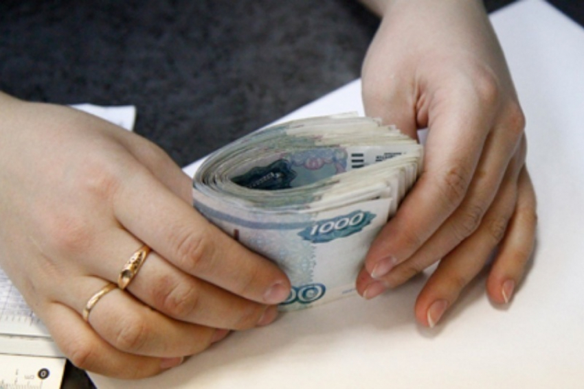 Украла 65 тысяч у пенсионерки и оплатила кредит 24-летняя жительница Мичуринска 