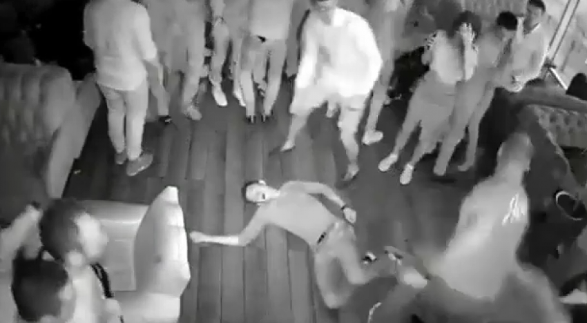 Подробности кулачной расправы в ночном клубе Тамбова «слили» в «сеть» 
