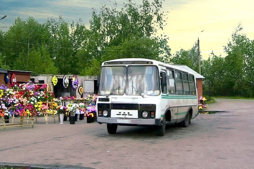 В Тамбове 11 мая пустят дополнительные автобусы на кладбища