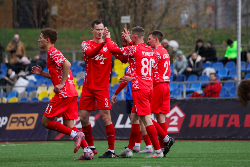 Тамбовский «Спартак» разгромил «Строгино» и продлить победную серию
