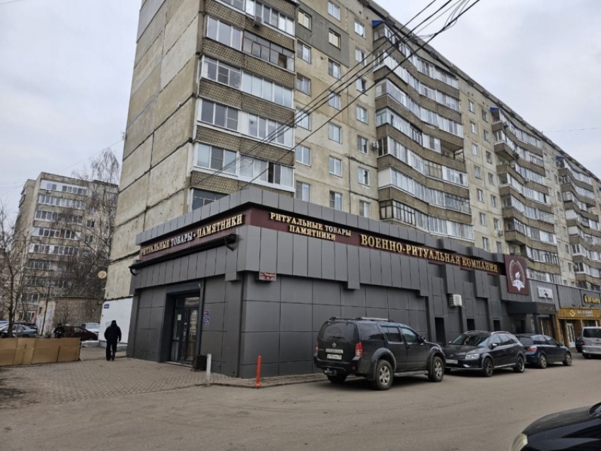 МЧС выявило нарушения в работе ритуальных магазинов в жилых домах