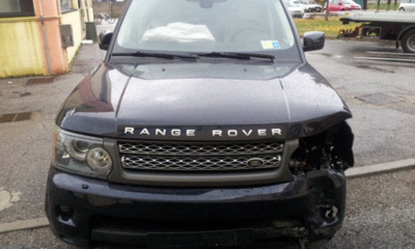 Помыл «Range Rover» и взял покататься сотрудник тамбовской мойки