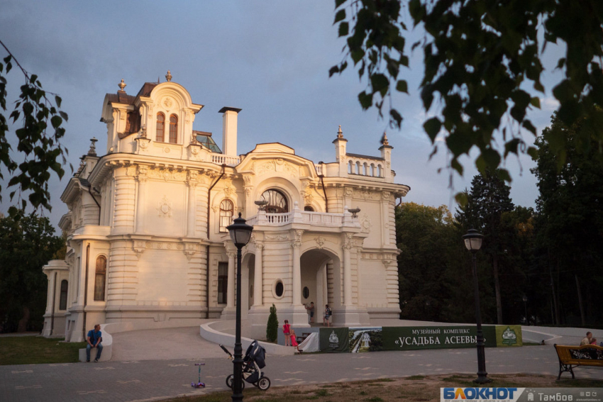 100 человек пришло написать краеведческий диктант в «пушкинку", максимум баллов набрал только один  