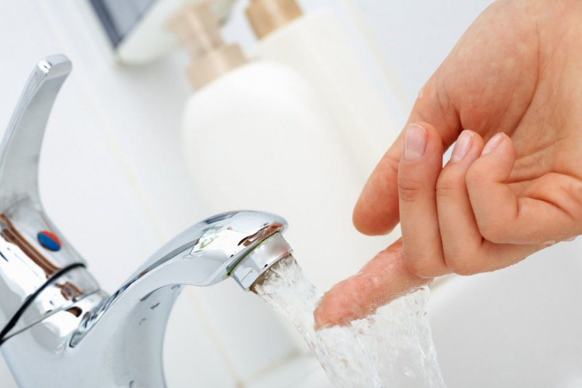 Администрация Тамбова обещает решить проблему с «негорячей» водой в домах горожан