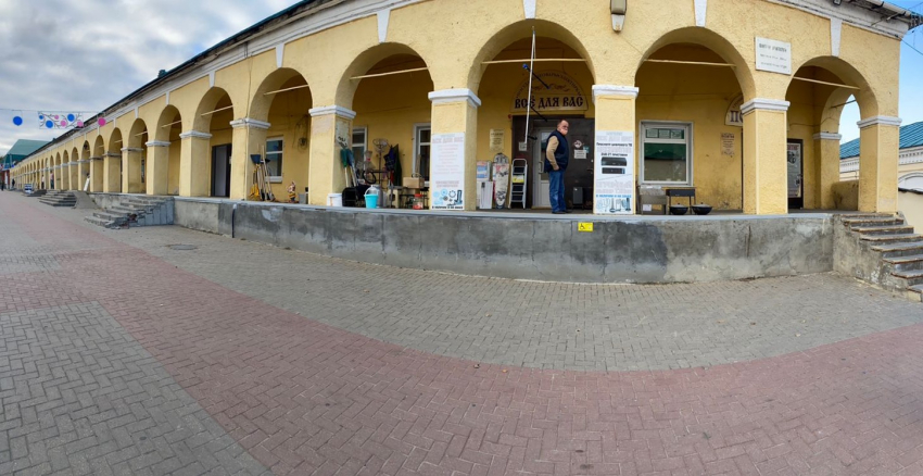 Предпринимателя в Кирсанове оштрафовали за рекламу на памятнике культуры