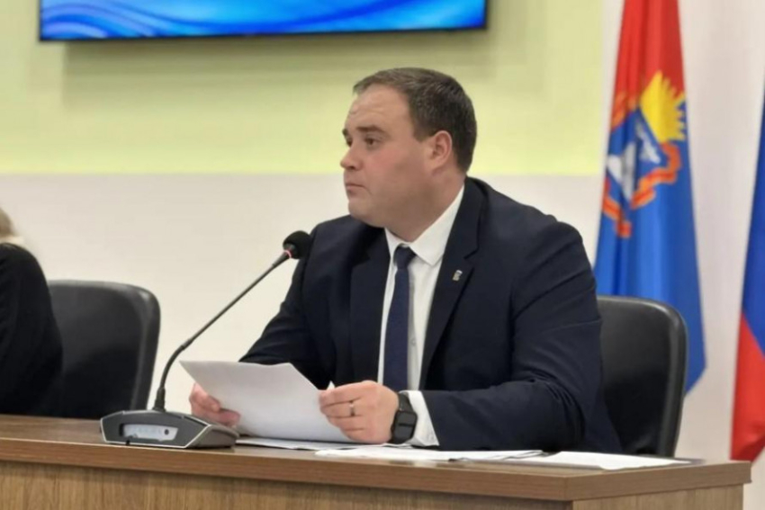 После ухода Позднякова в облдуму Рассказовский округ возглавил Дмитрий Зозуленко
