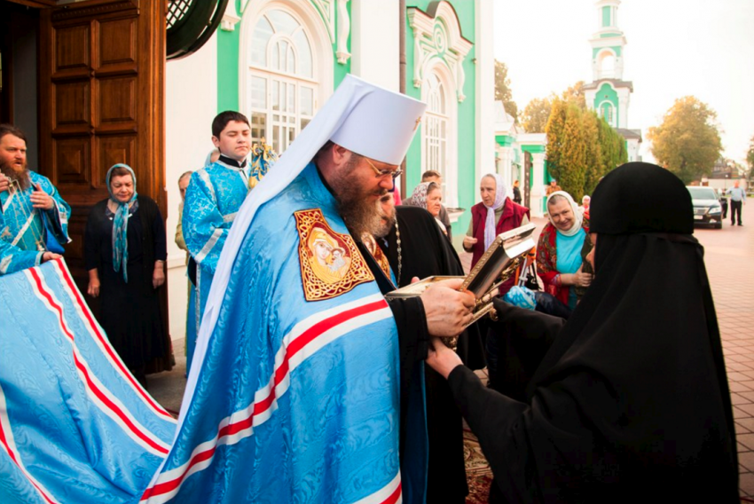 Святыни Толгского монастыря прибыли в Тамбов 