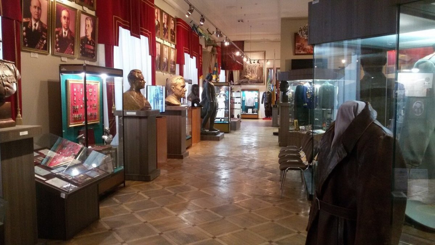 Бесплатно можно будет посетить музеи и катки Тамбова в «Крымскую весну» 
