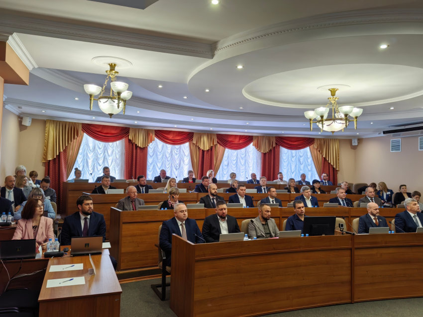В городской Думе Тамбова сформировали партийные фракции
