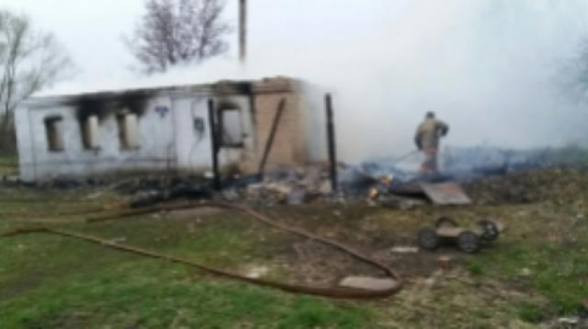 На пожаре в Петровском районе не обошлось без жертв