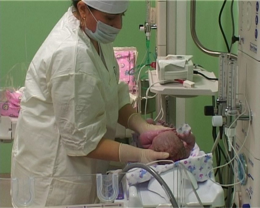 Все больше детей с экстремально низкой массой тела удается спасти врачам перинатального центра имени Марфы Тамбовской