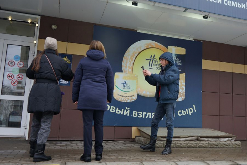 В Тамбове прошёл рейд по выявлению незаконных объявлений и баннеров на фасадах зданий