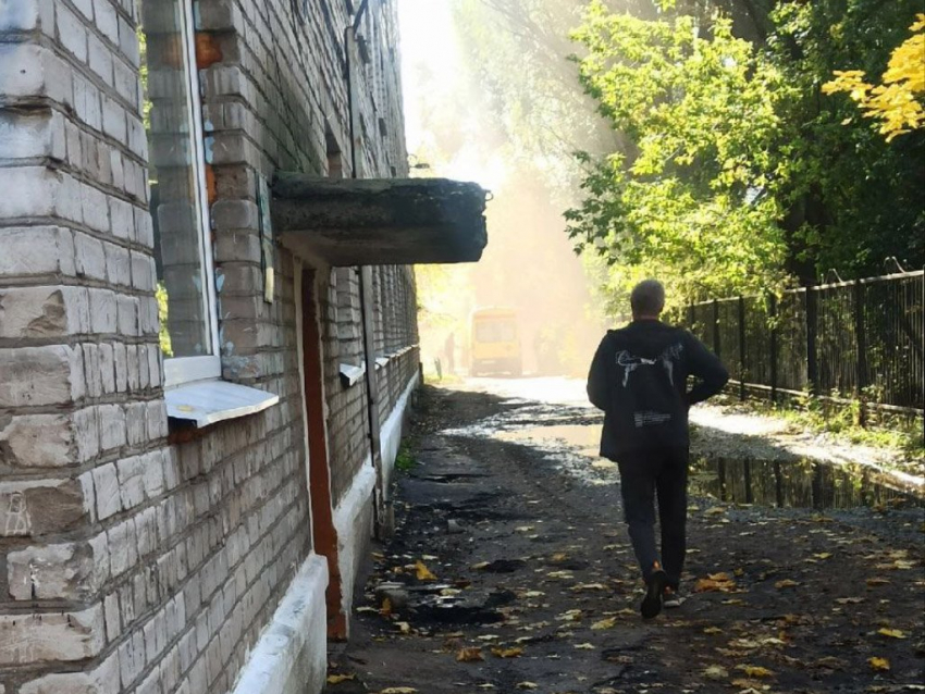 В Мичуринске загорелось здание семейного общежития