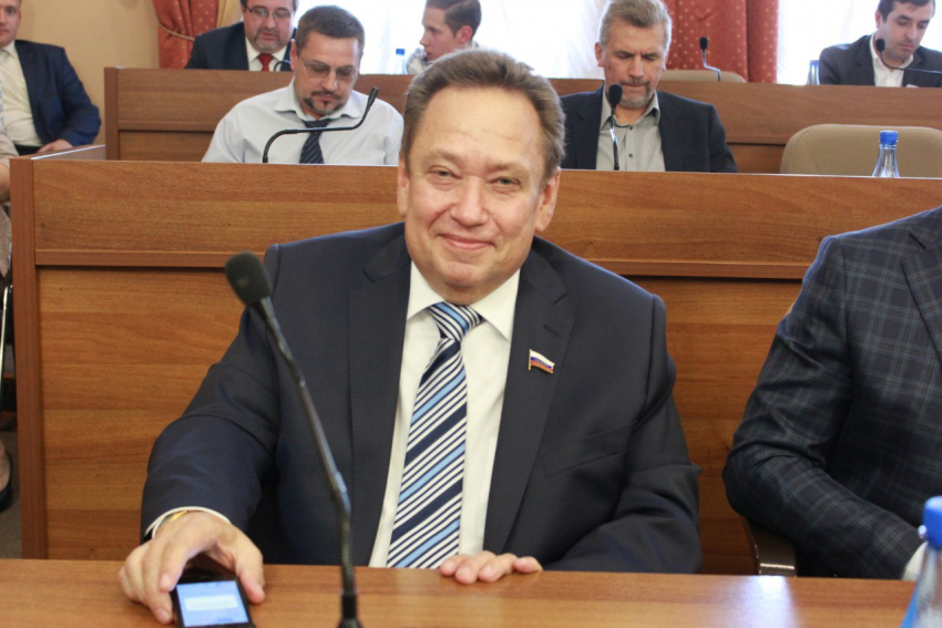 За депутата Геннадия Берстенёва заступились избиратели