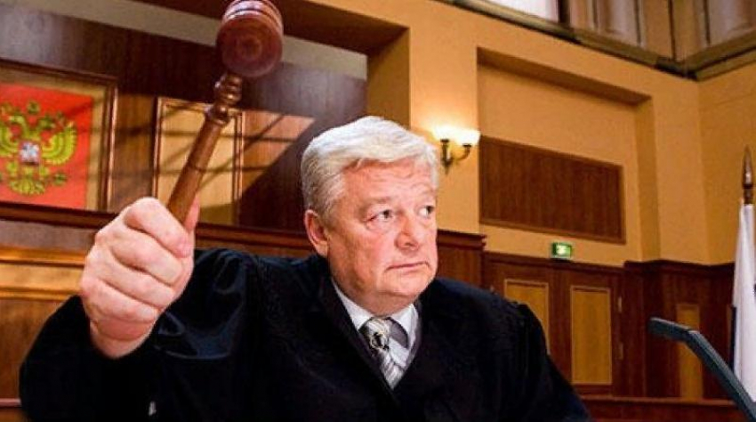 От коронавируса умер судья Валерий Степанов из «Суда присяжных»
