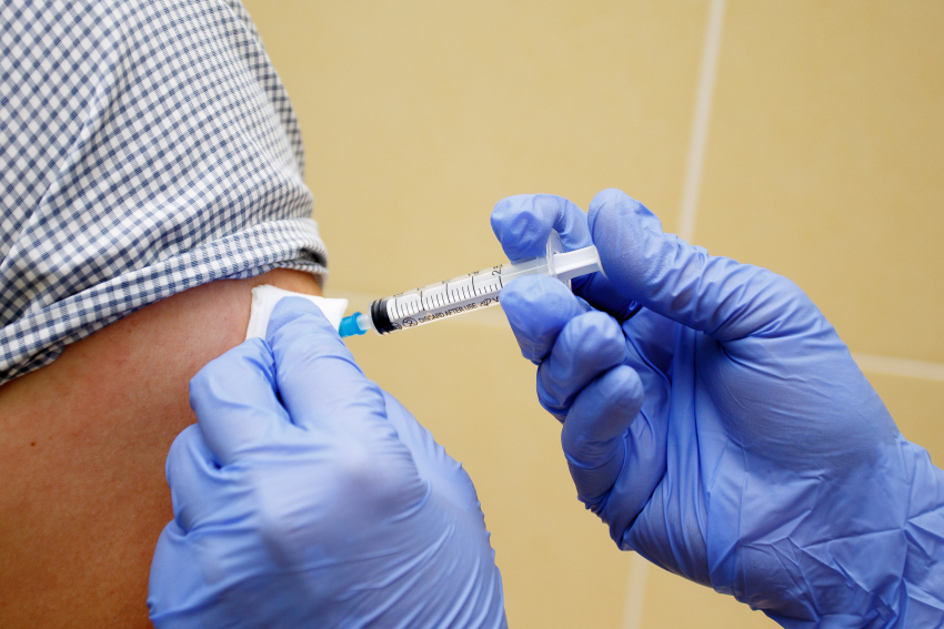 Более 500 тысяч тамбовчан планируют привить от гриппа в этом году