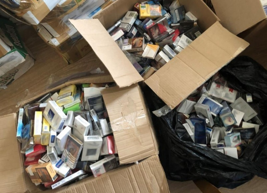Жительница Мичуринска задержана за торговлю контрафактными сигаретами