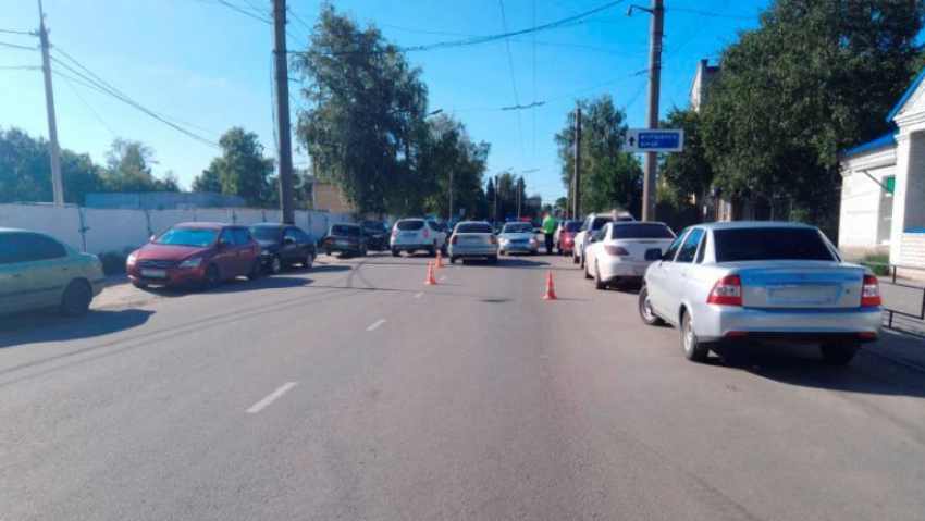 На улице Монтажников Тамбова автомобиль сбил пятилетнего ребенка