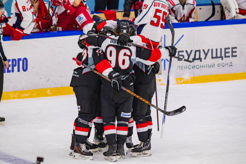 ХК «Тамбов» начинает новый год с победы над «Ижсталью»
