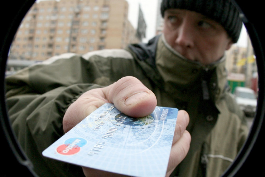 Моршанец снял с карточки собственной бабули 34 тысячи рублей 