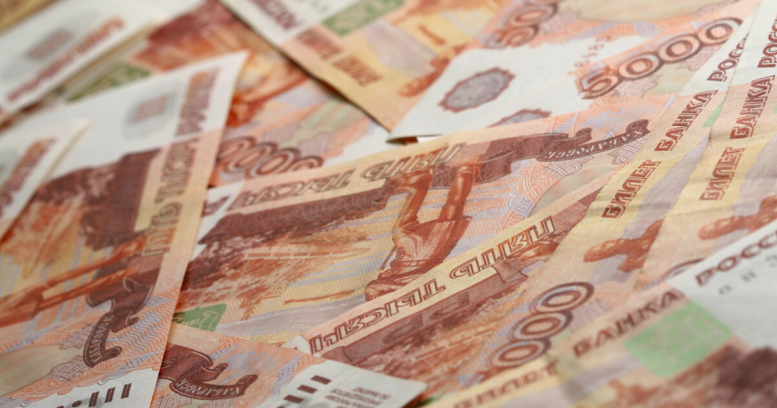 Тамбовский предприниматель заплатит штраф в 100 тысяч рублей за торговлю подделками