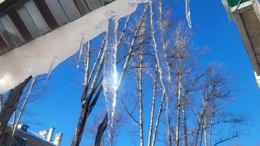 В Тамбове за несвоевременную уборку снега и наледи УК грозят штрафы 