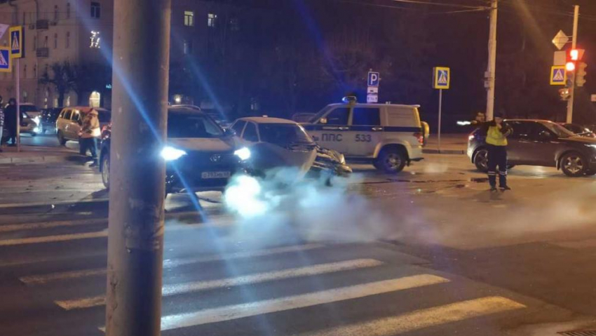 Водителю «Ниссана», сбившего женщину на тротуаре у «Ростелекома», дали год условно