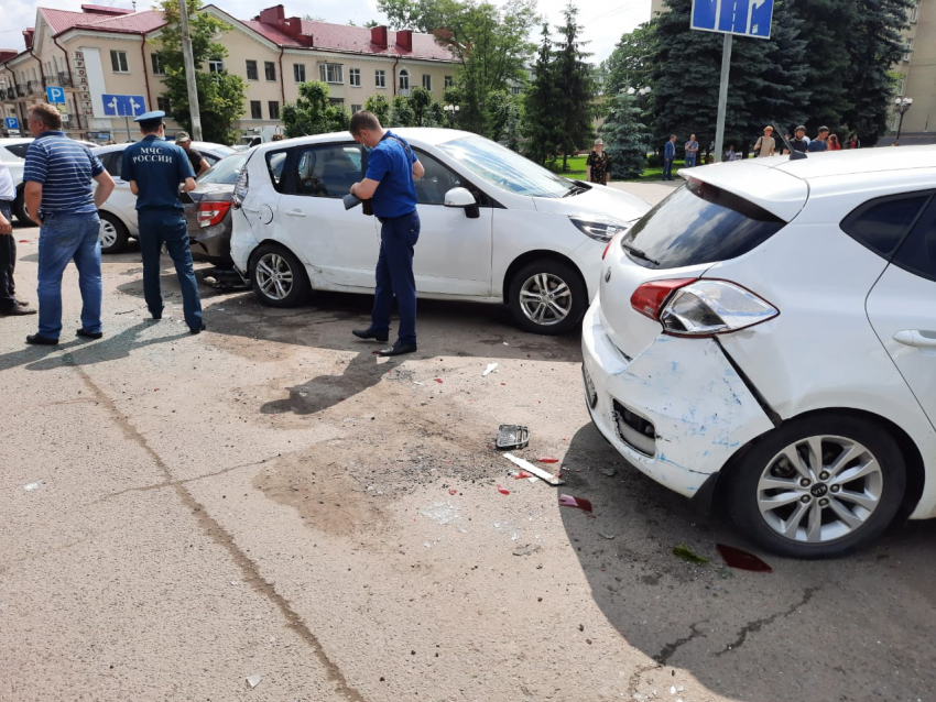 В Тамбове у водителя автобуса случился инфаркт: 1 пострадавший и 8 повреждённых машин