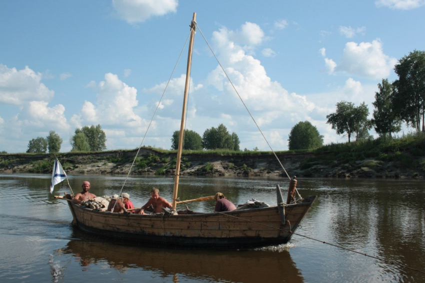 Тамбовчане отправятся в водный поход на струге родом из XVII века 