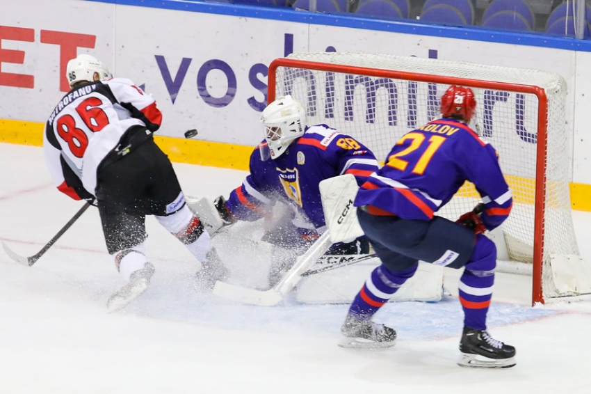 ХК «Тамбов» продлил победную серию до четырёх матчей, обыграв «Химик»