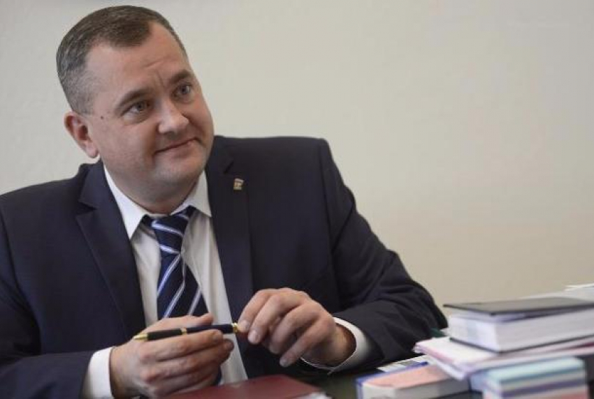 Свой День рождения отмечает первый вице-губернатор области Олег Иванов 