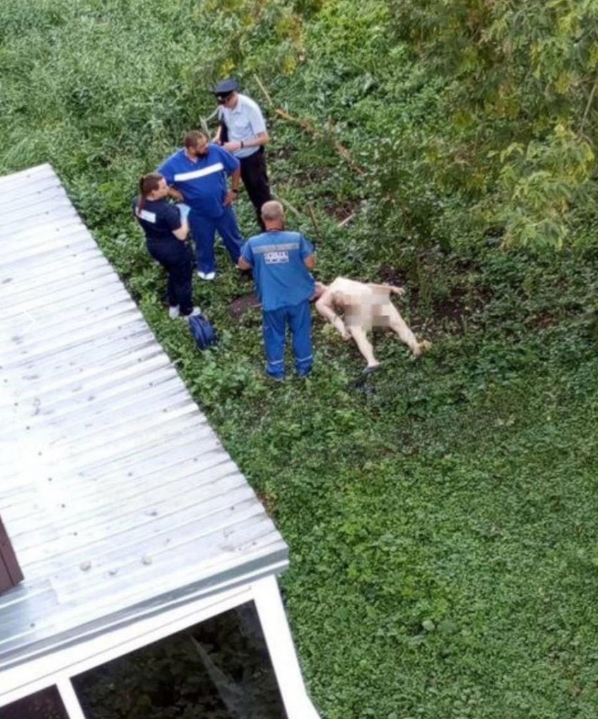 В Тамбове на Подвойского найден труп голого мужчины