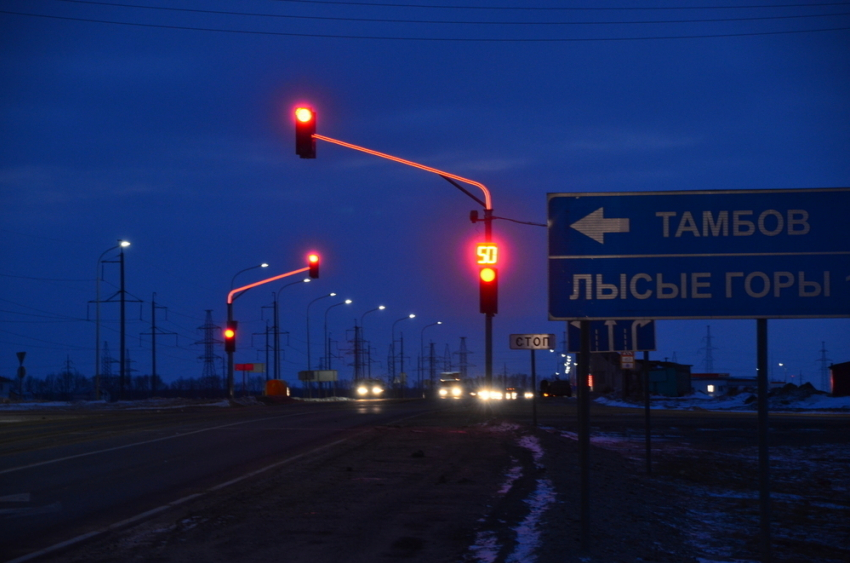 На Северном обходе Тамбова столб включился в регулировку движения 