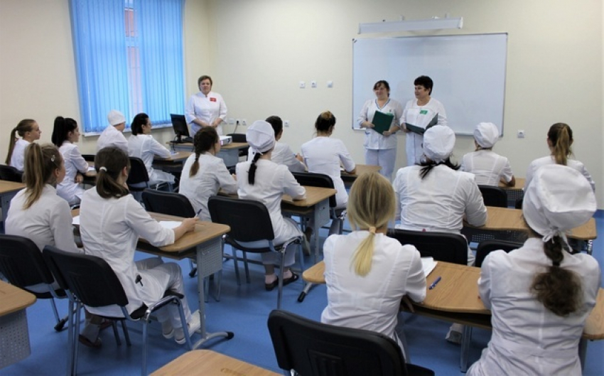 В областной детской больнице открыли “Школу молодых специалистов”