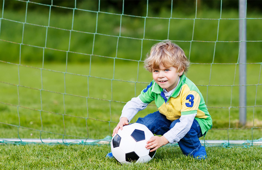 Тамбовчан приглашают начать футбольное лето в День защиты детей 