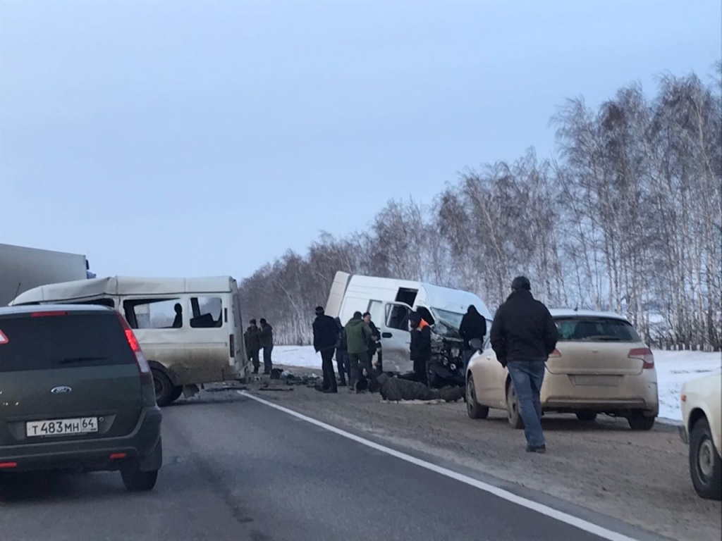 Страшная авария с участием нескольких машин и человеческими жертвами  произошла на подъезде к Тамбову